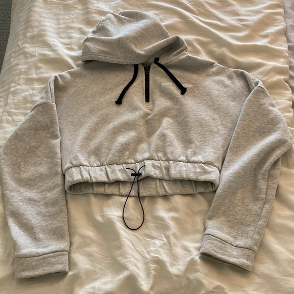 Cropped half zip hoodie - Picture 4 of 8